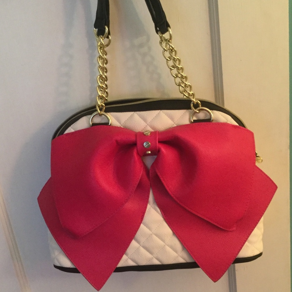 Betsey Johnson pocketbook